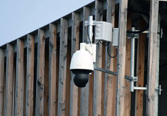 caméra vidéosurveillance gymnase
