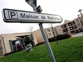 panneau maison de retraite